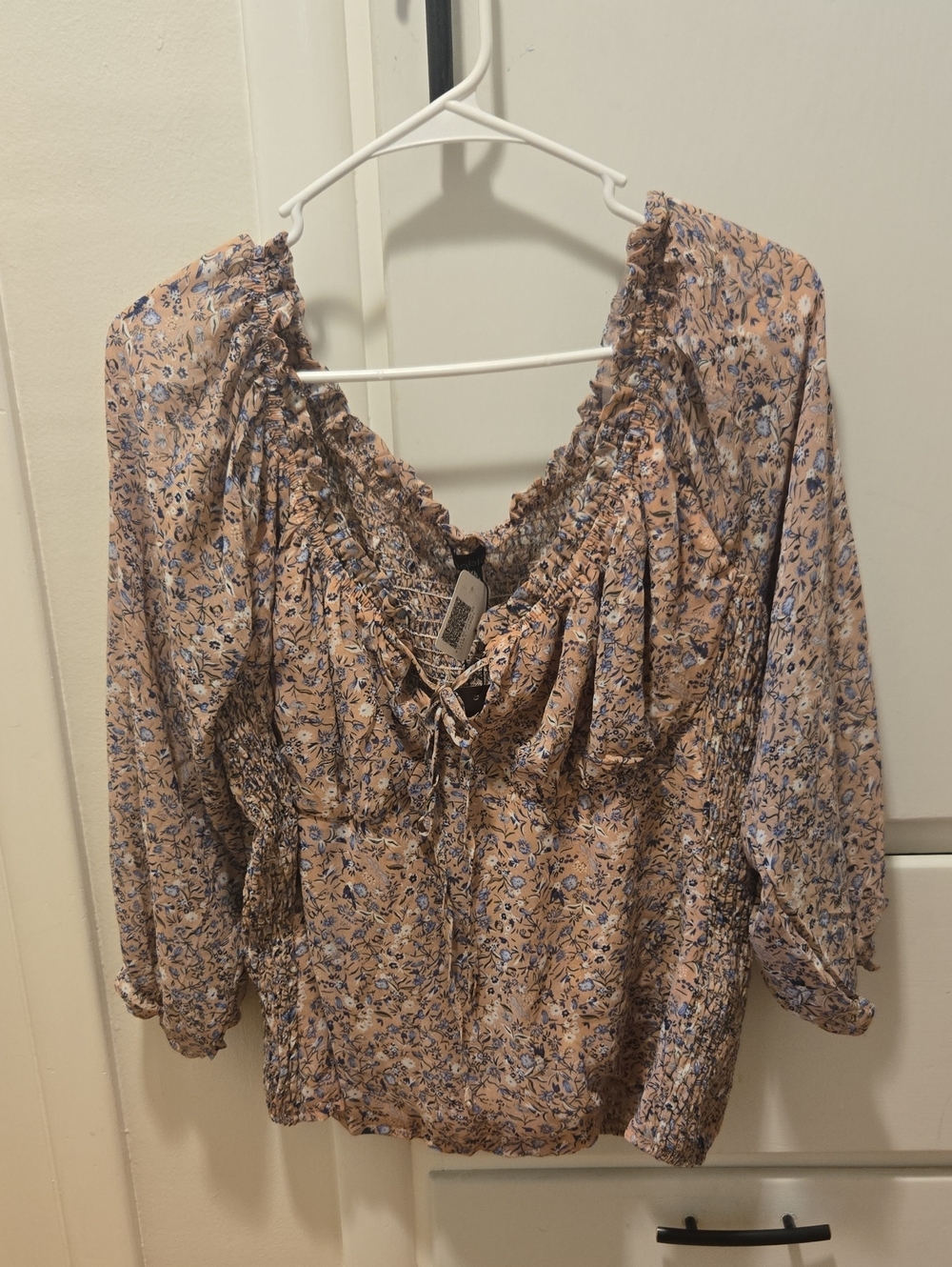 Zenobia Peach and Blue Floral Peasant Blouse